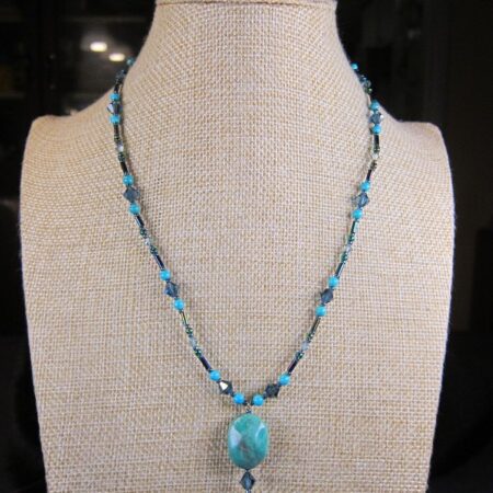 Blue glass beaded necklace large blue/green stone pendant sterling 925 clasp