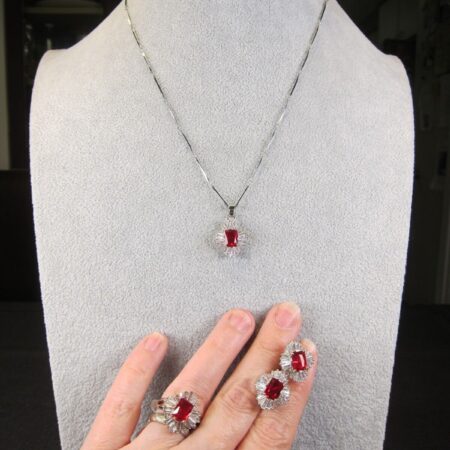 Gorgeous silver-tone red & white CZ jewelry set size 7 ring necklace earrings