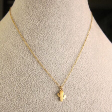 Cute 1/20 14K gold filled 14-15.5" delicate chain necklace w/cactus pendant