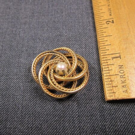 Gorgeous vintage H.G. signed 1/20 12K gold filled real pearl circles brooch