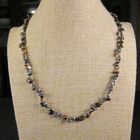 Gorgeous metallic bronze gray purple green real pearl & shell necklace 21"