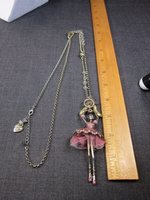 Neat Betsey Johnson long articulated ballerina pendant 35" chain necklace