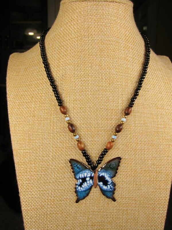 Gorgeous large copper and rainbow enamel butterfly pendant beaded necklace 18" - Image 3