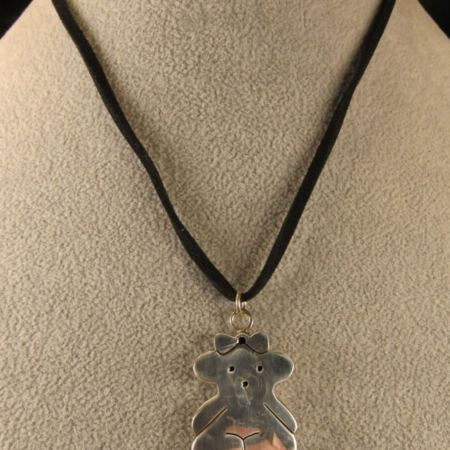 Cute! 925 sterling silver girl teddy bear large hollow pendant black necklace
