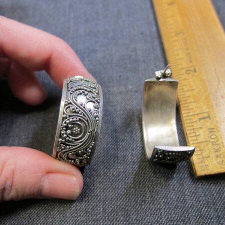 Beautiful large sterling silver 925 half hoop earrings w/applied texture detail