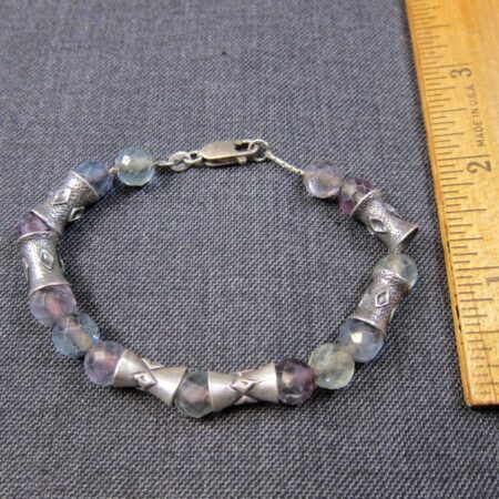 Gorgeous green & purple fluorite & sterling silver textured bead bracelet 6.75"