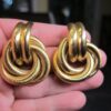 Wow! Mint Condition stunning vintage Givenchy gold plated knot clip on earrings