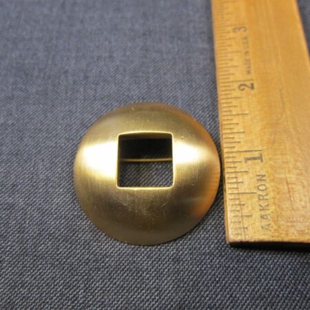 Beautiful brushed gold-tone modernist vintage brooch 3D circle w/square hole
