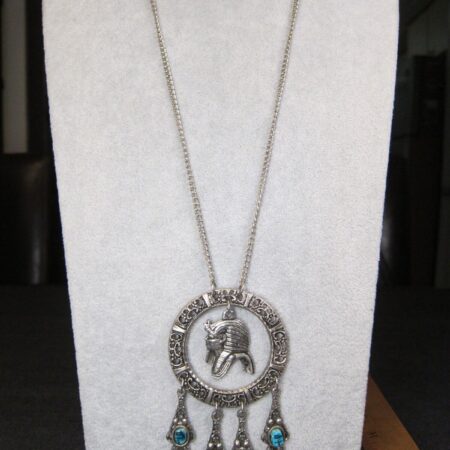 Neat vintage Egyptian Revival style necklace pharaoh 26" silver-tone
