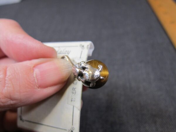 Beautiful new old stock Mandalay sterling silver tiger eye stone turtles pendant - Image 7