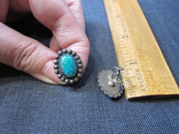 Beautiful teal green stone sterling silver vintage screw-back clip-on earrings! - Image 3