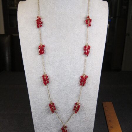 Gorgeous NWOT Talbots 32-35" gold-tone necklace w/red glass bead clusters